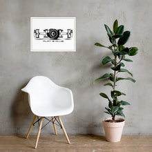 Load image into Gallery viewer, Flat 6 Club Framed poster