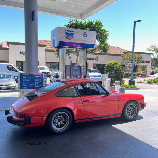 Can A Classic Porsche 911 Live Up To It's Legend?